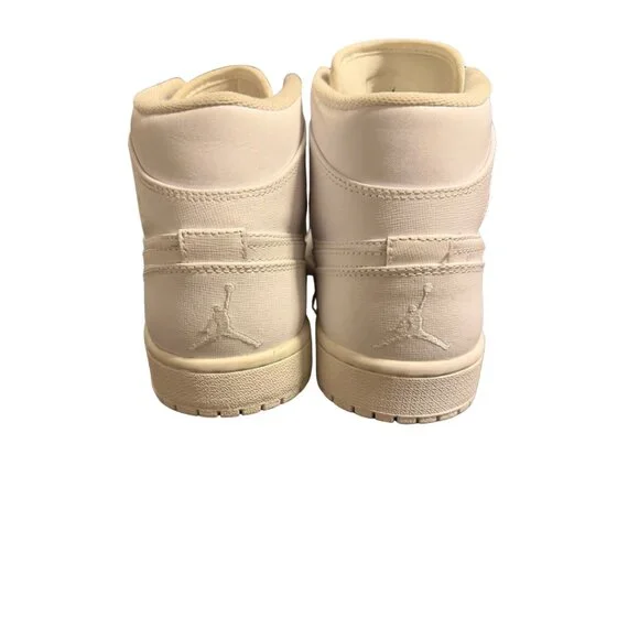 Air Jordan 1 Mid Triple White Men’s 9 | Unworn • No Box • Clean - Picture 5 of 10